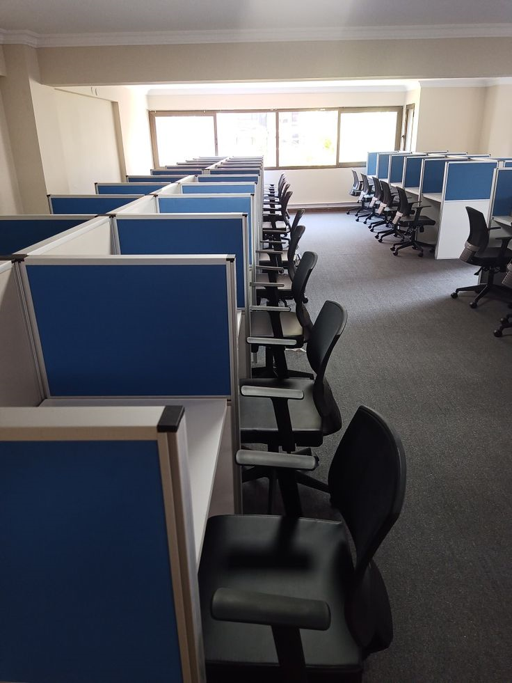 reading room at cozy home pg for girls